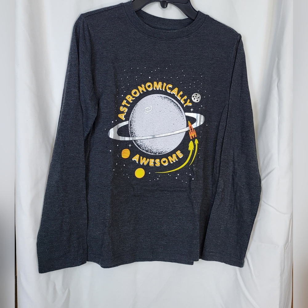 Cat & Jack Boys Gray Long Sleeve Astronomically Awesome Outer Space Tee M 8/10